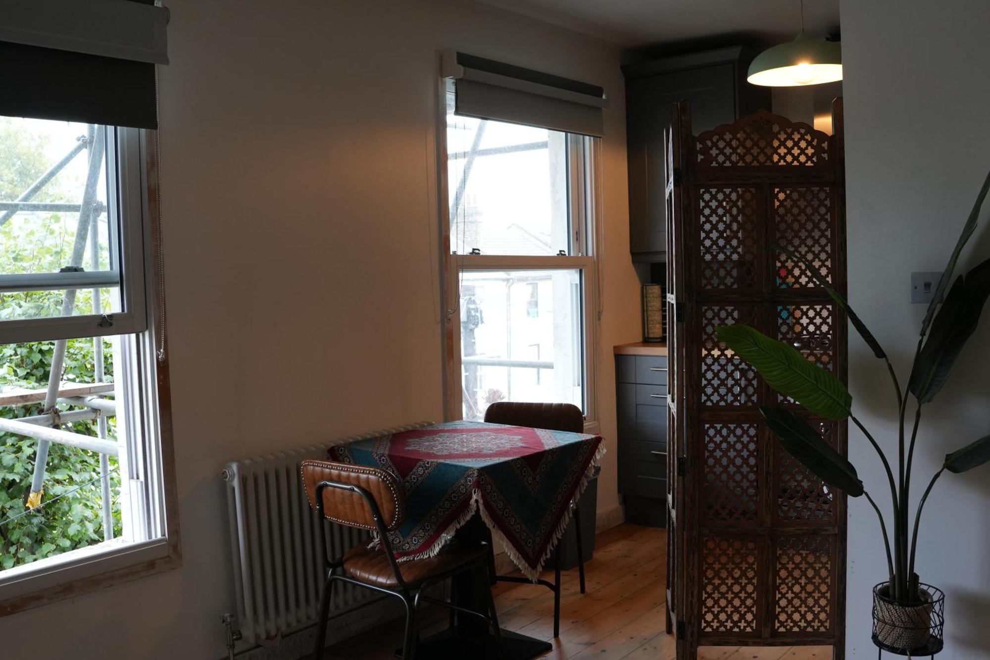 Stylish-Brockley-Entire Place Daire Londra Dış mekan fotoğraf